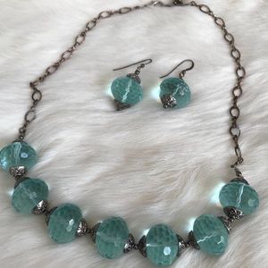 Beautiful Glass Necklace & Matching Earrings